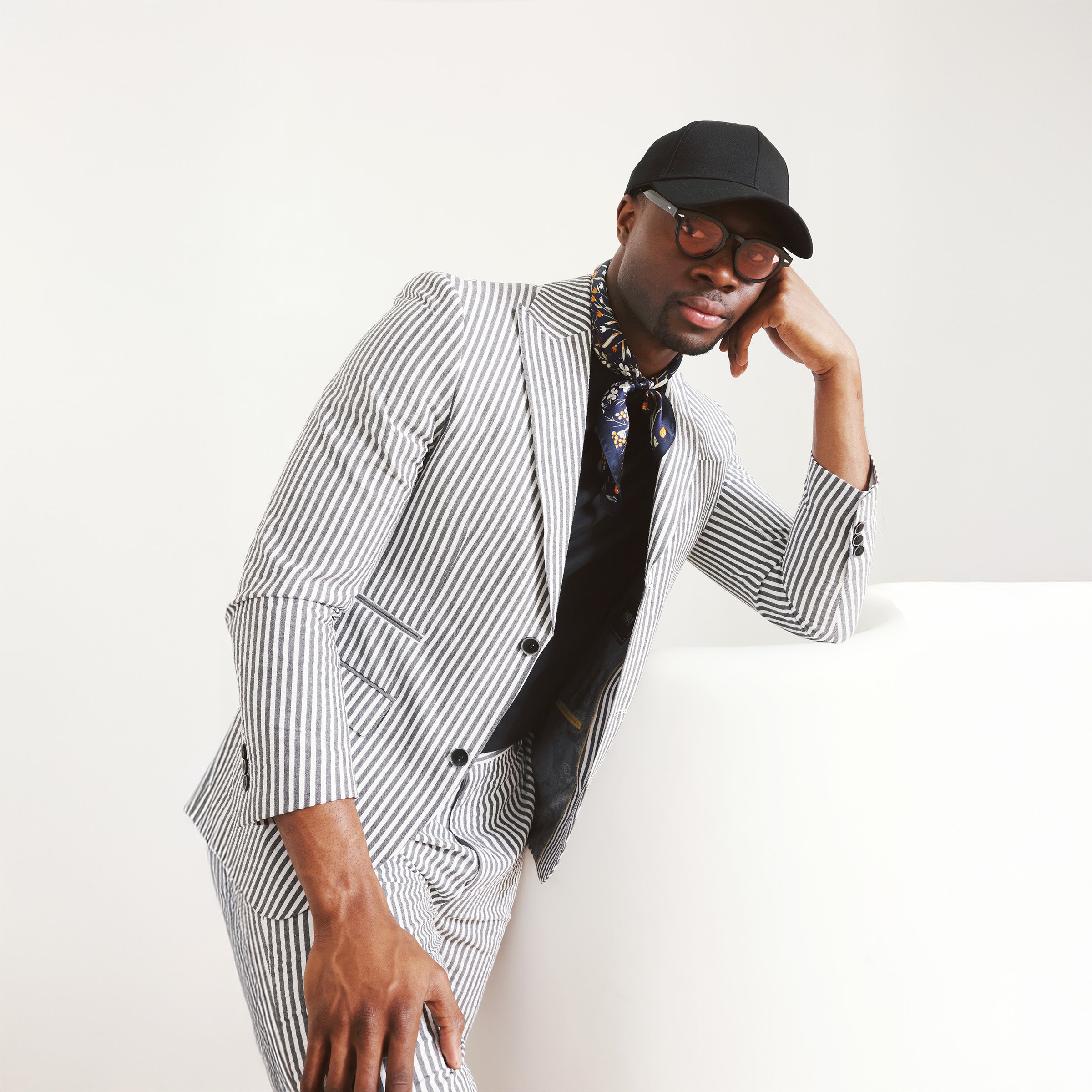 【INCHANT ME】Stripe Single Overfit Blazer Men's Modern Fit Seersucker Stripe Blazer | 36R - 60R | INSERCH